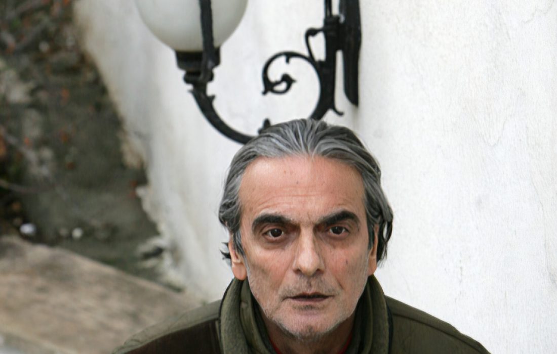 خاموشی آرام صدای یک نقش؛ در یاد همایون ارشادی