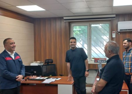  قائم‌مقام فولاد اکسین از واحدهای فنی، مهندسی و اجرای پروژه‌ها بازدید کرد