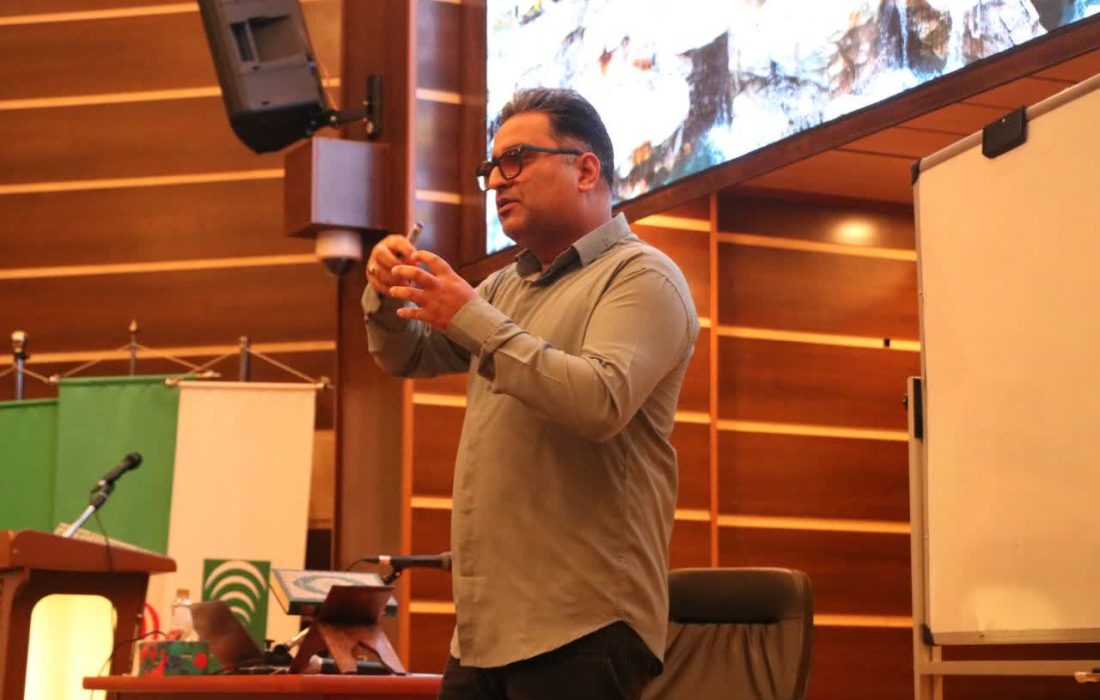 نخستین دوره «دانش‌افزار رسانه نوین» کشور به میزبانی اهواز برگزار شد