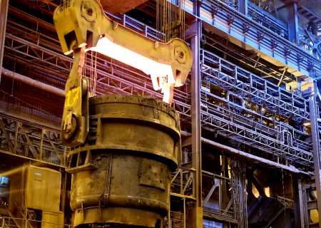 ۱۴ میلیارد دلار خسارت، دو میلیون شغل در خطر؛ زنگ خطر برای فولاد ایران