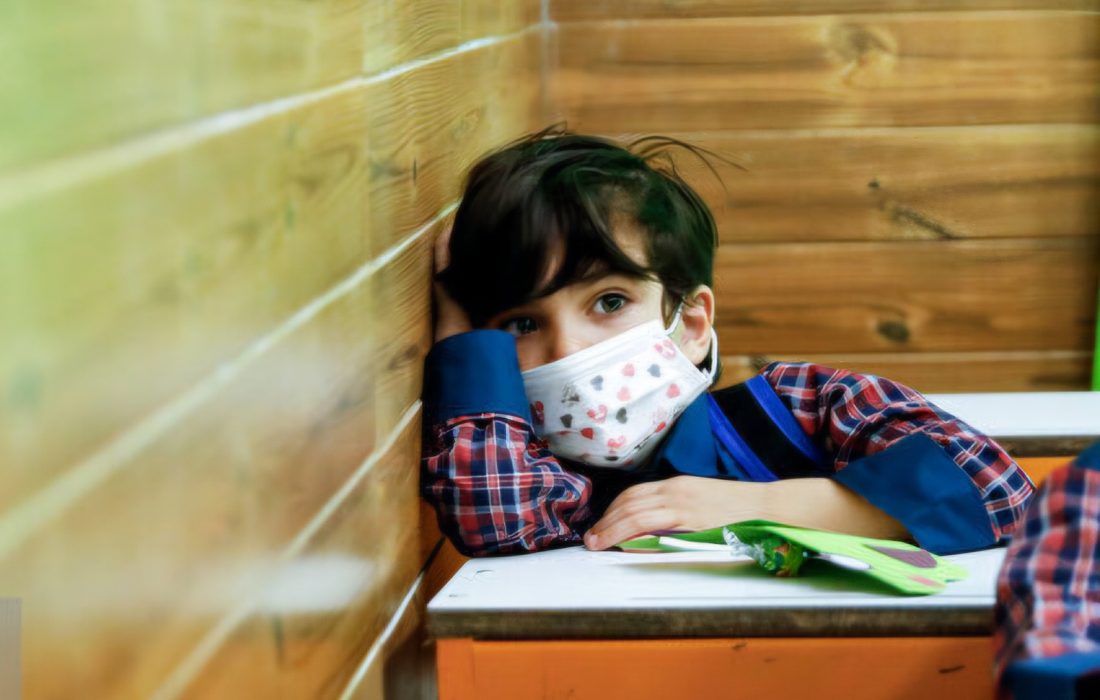 وضعیت قرمز هم مدارس خوزستان را تعطیل نکرد