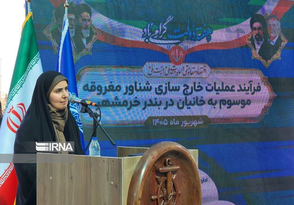 خروج مغروقهها از اروند؛ خرمشهر آماده بازگشت به مسیر رونق بندری