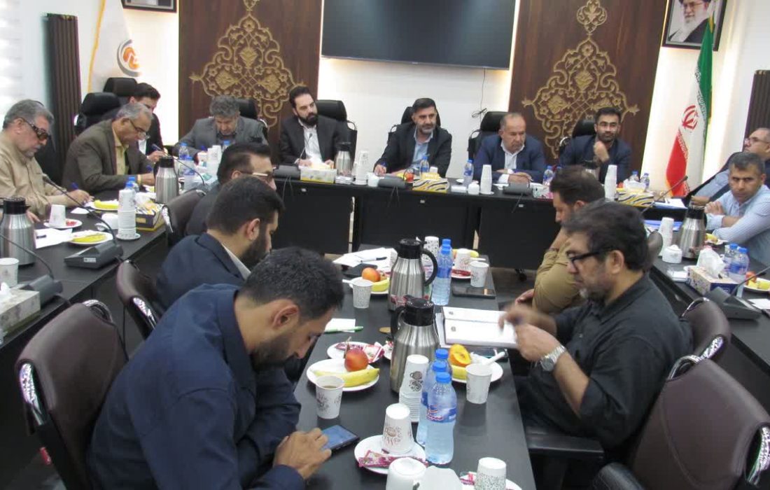 خیز ستاد تنظیم بازار خوزستان برای مهار قیمتها؛ از نظارت دقیق بر بازار تا ساماندهی سوخت ماشینآلات سنگین