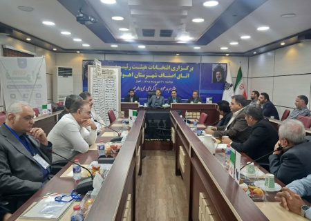 مصطفی پناباد رئیس اتاق اصناف اهواز شد