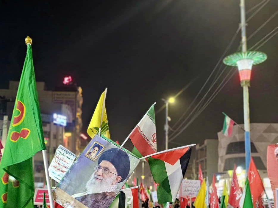 از میدان مقاومت تا سنگر اقتصاد؛ ملت مبعوث تا پیروزی نهایی ایستاده است