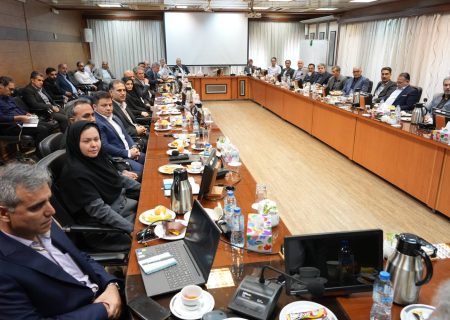 ابزارهای نوین بانکی، مسیر رقابت‌پذیری نیشکر را هموار می‌کند